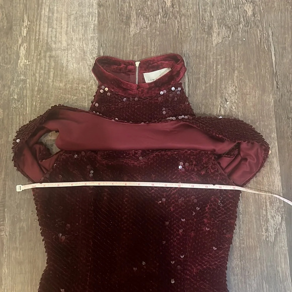 NWT Lavish Alice Purple Velvet Sequin Dress - Picture 12 of 16